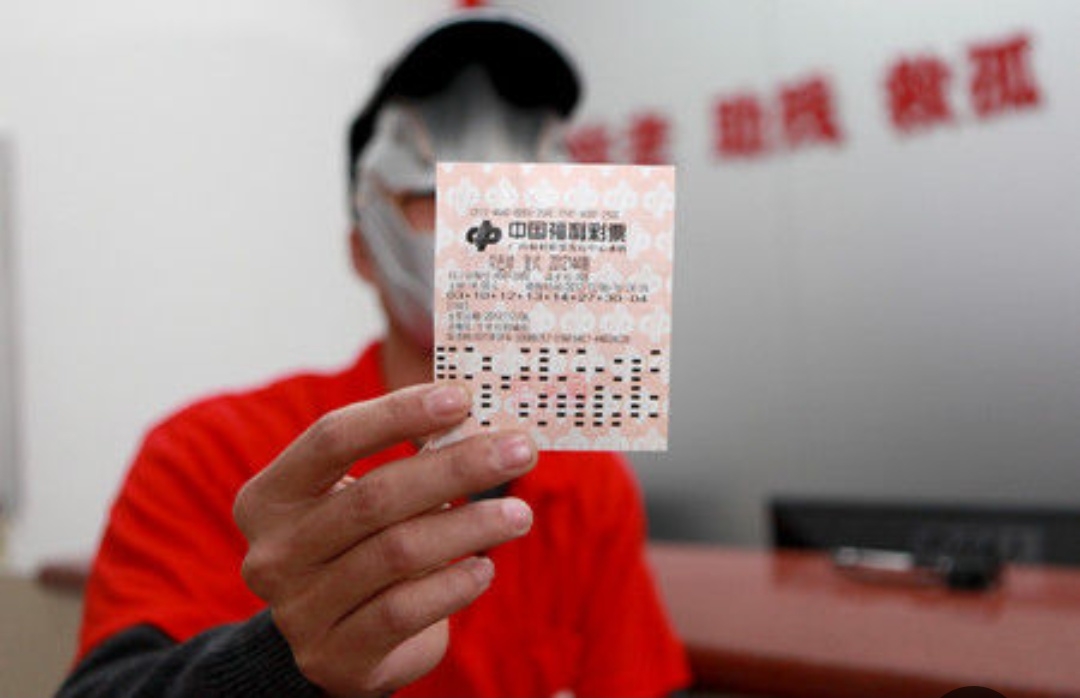 揭秘双色球024期开奖号码结果，彩民们的期待与惊喜